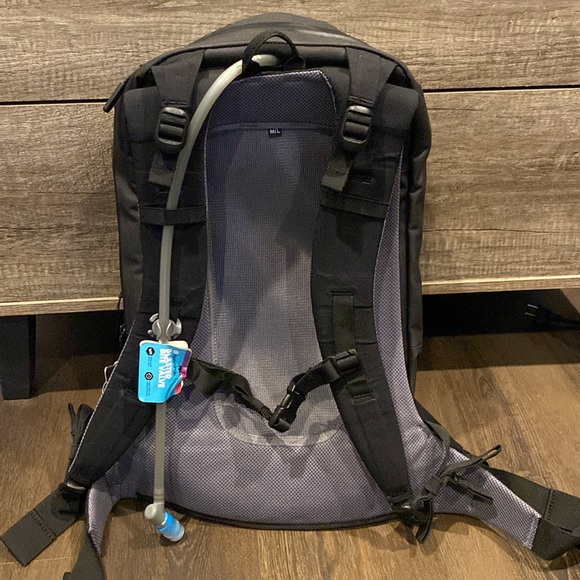 ‼️HYDRATION PACK‼️ - Picture 3 of 8